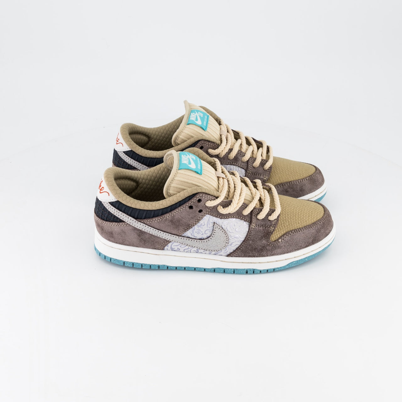 Nike SB Dunk Low "Big Money Savings" (DS)