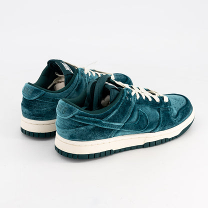 Nike Dunk Low Velvet Teal (DS)